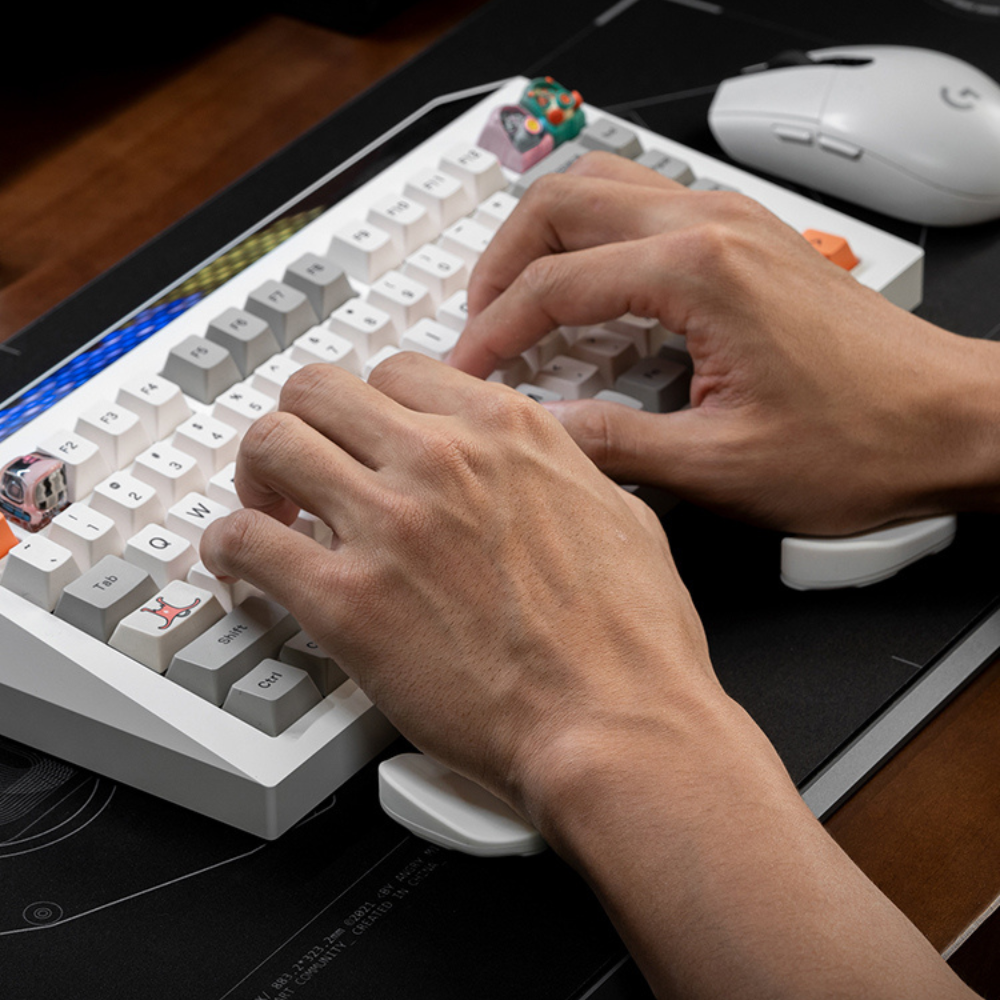 Ergonomic Wrist Rest - Perfect for long typing sessions