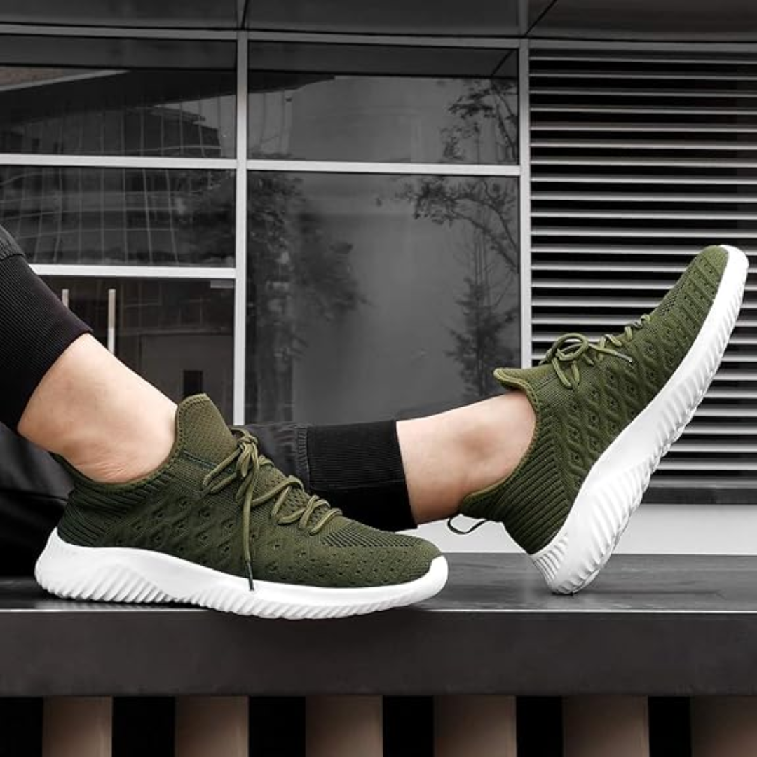 Height-Boosting Sneakers – All-Day Comfort and Support