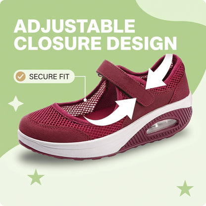 Women Comfy Sandals - Adjustable closure for a customised fit