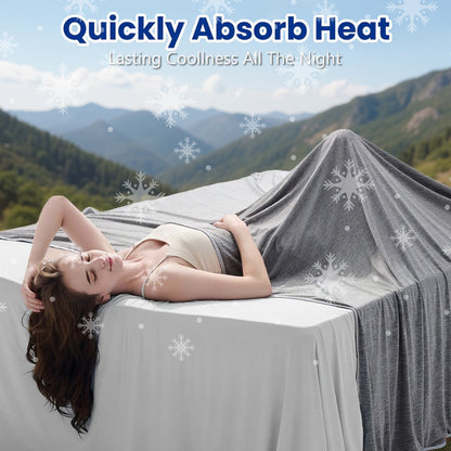 Lightweight Cooling Blanket – Soft & Temperature-Friendly Design