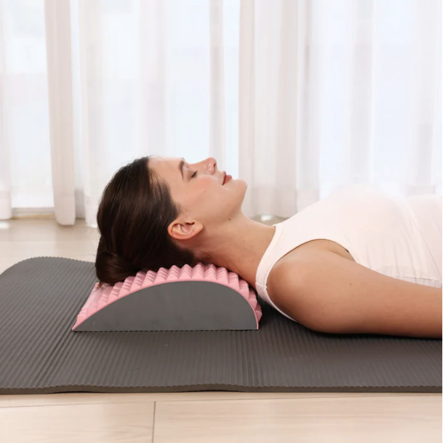 Lower Back Stretcher - Back Decompression Stretching & Relaxation